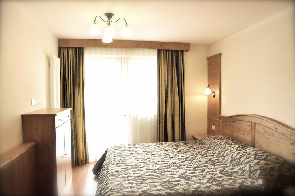 Apartments Bracun Corvara In Badia Room photo